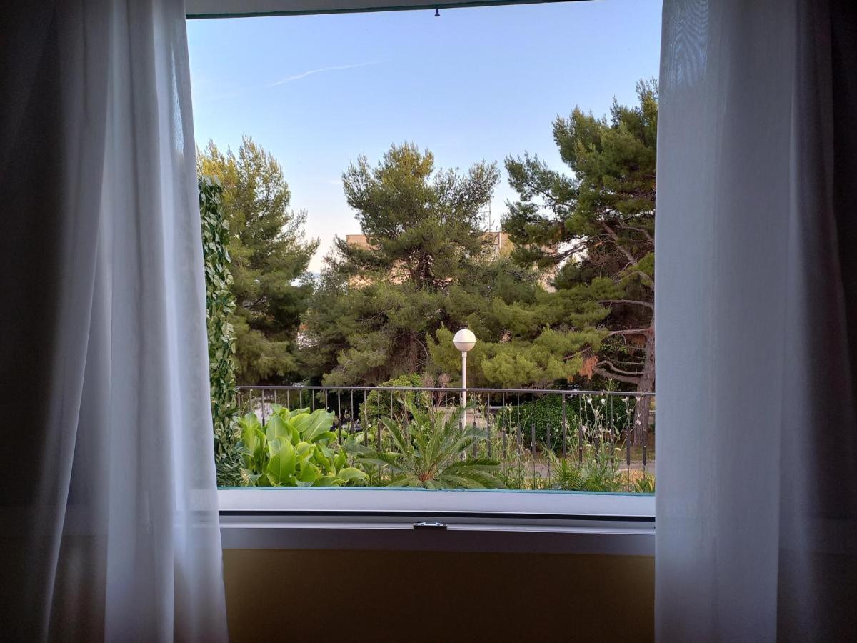 Unique Residence With Garden And Sea View Split Zewnętrze zdjęcie