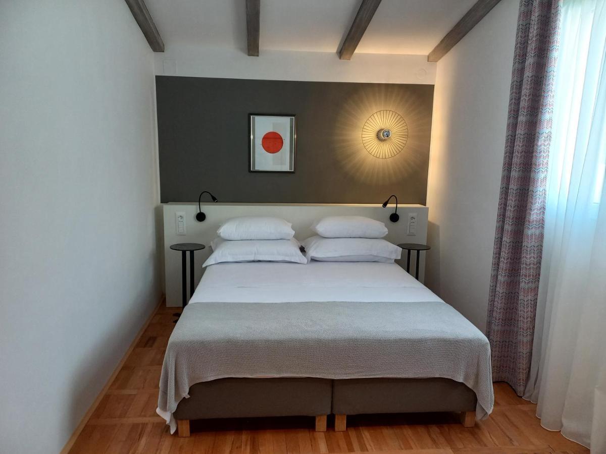 Unique Residence With Garden And Sea View Split Zewnętrze zdjęcie