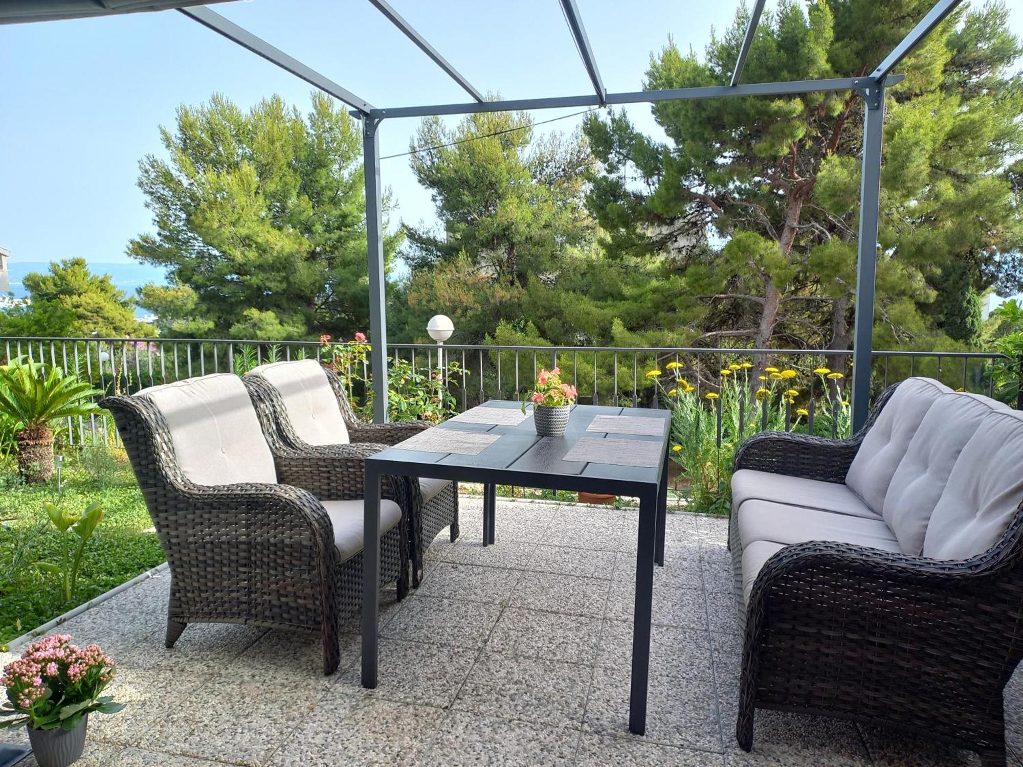 Unique Residence With Garden And Sea View Split Zewnętrze zdjęcie